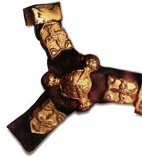 Золотые украшения тюркского парадного колчана